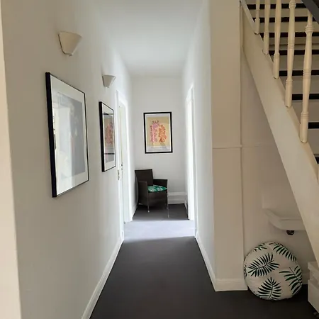 Messezimmer Tarantino Homestay szállás