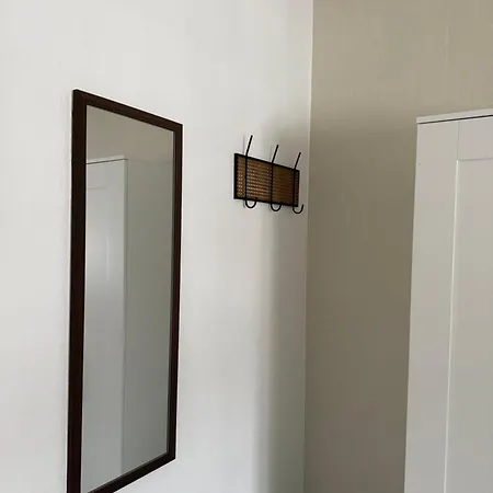 Messezimmer Tarantino デュッセルドルフ